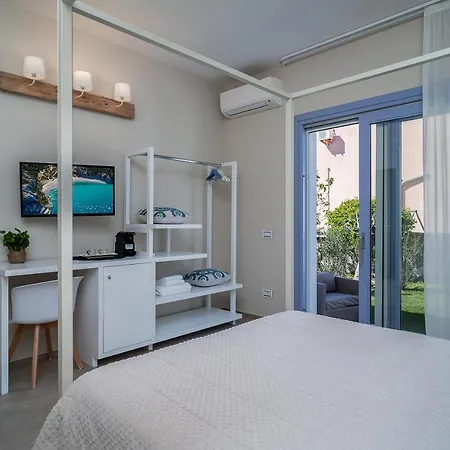 Enjoy Your - - 3* 奧爾比亞