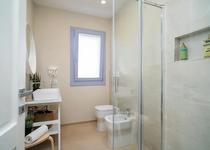 Pensión Enjoy Your - -