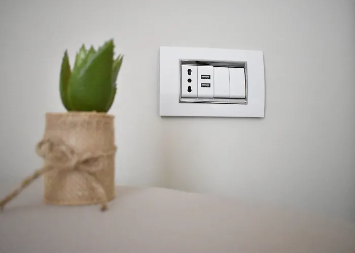 Enjoy Your - - Affittacamere 3*